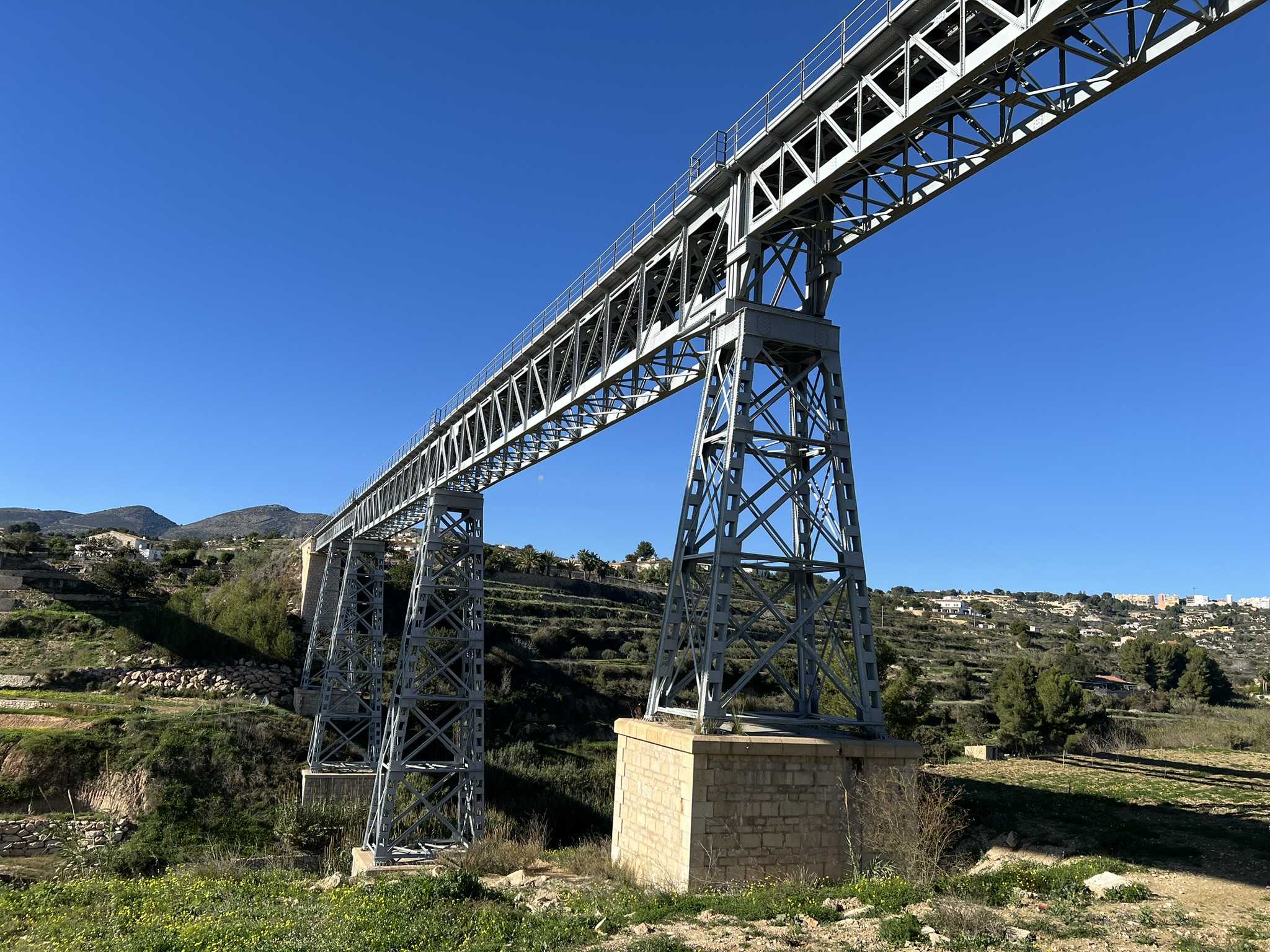 Puente