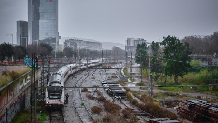 Rain at Estació de França, Barcelona.